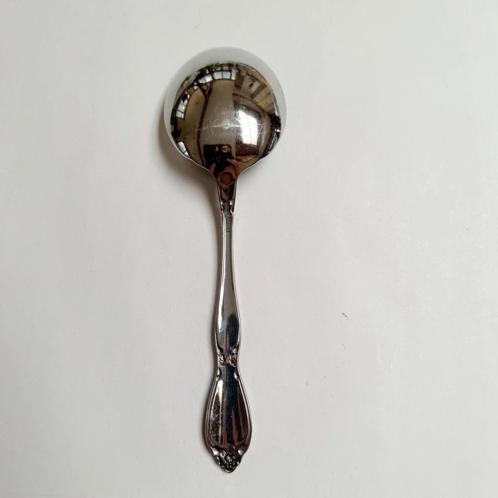 Oneida stainless steel